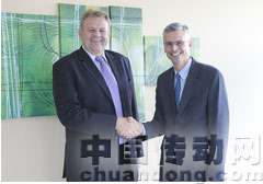 Cognex COO Robert Willet和B&R總經(jīng)理 Han Wimmer開創(chuàng)了基于POWERLINK的合作。