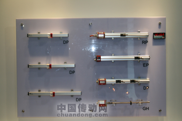 MTS 傳感器部門(mén)參加了此次展會(huì)并充分展現(xiàn)了公司雄厚的生產(chǎn)和技術(shù)實(shí)力