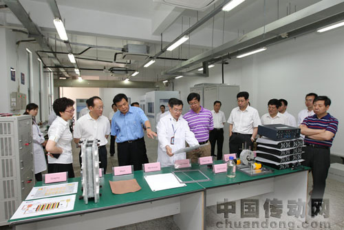 5月29日，國(guó)電南自集團(tuán)公司黨組成員、副總經(jīng)理鄧建玲到公司調(diào)研