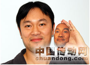 用3D掃描儀掃描人臉后，用3D打印的3D模型 